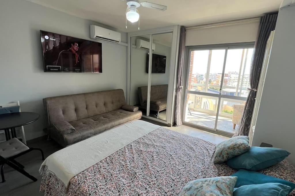 Estudio Aguila Con Vistas Al Mar Benalmadena Ngoại thất bức ảnh