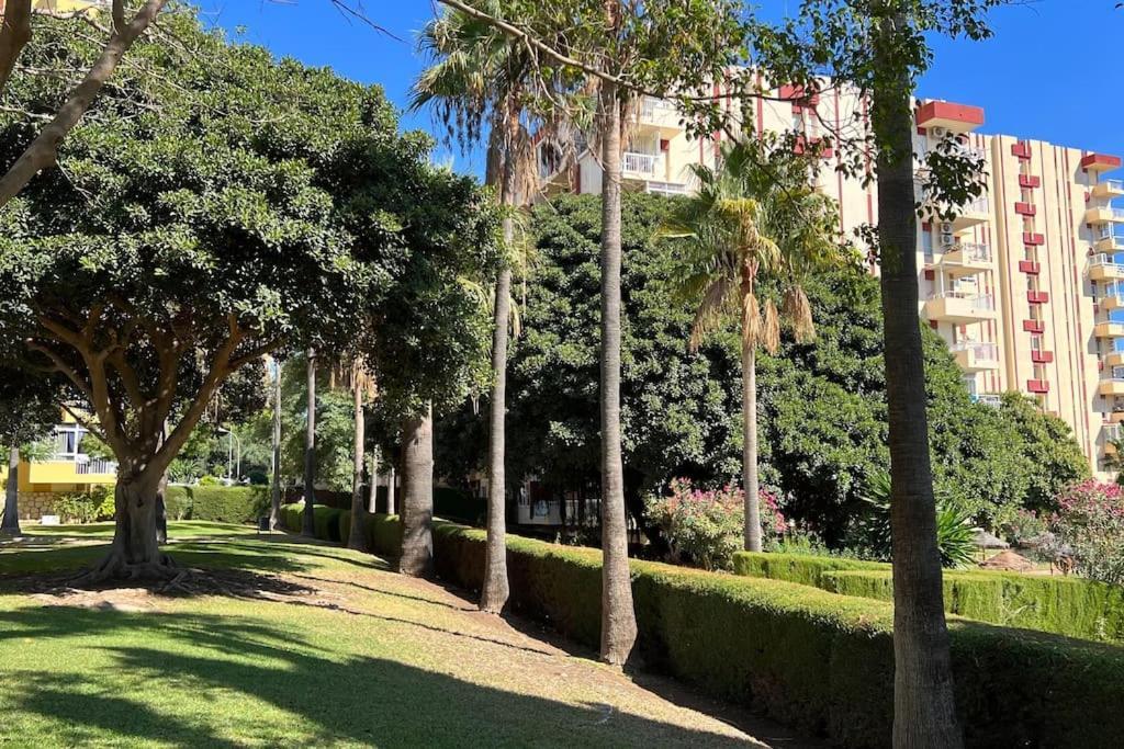 Estudio Aguila Con Vistas Al Mar Benalmadena Ngoại thất bức ảnh